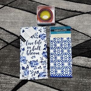 WAY TO CELEBRATE COOKIE CUTTERS- MICROFIBER DISHCLOTH & KITCHEN TOWEL BUNDLE